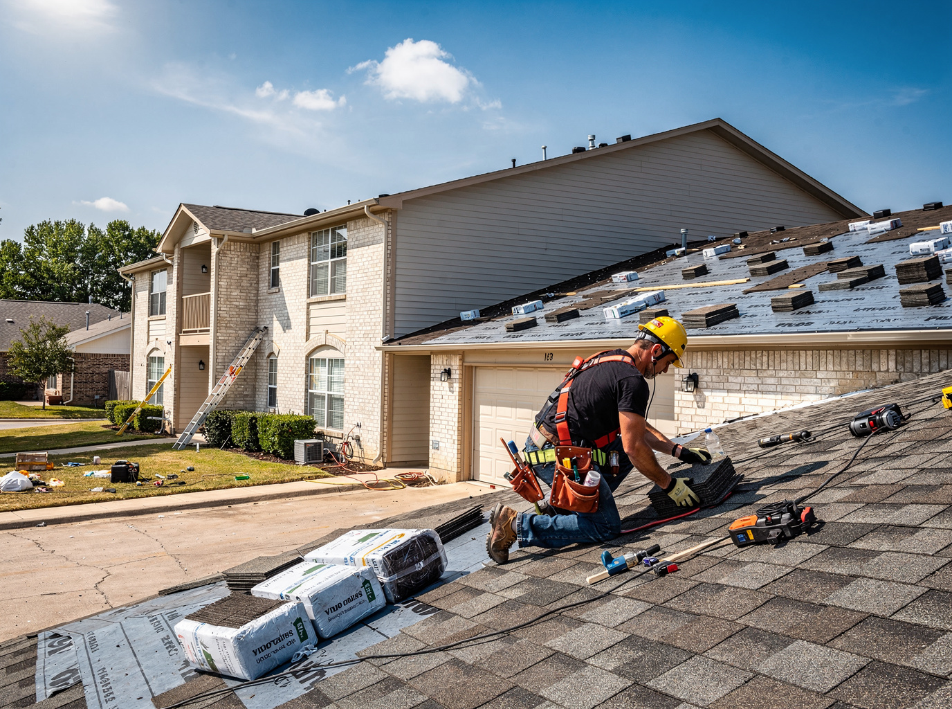 Roof Replacement in crosby tx